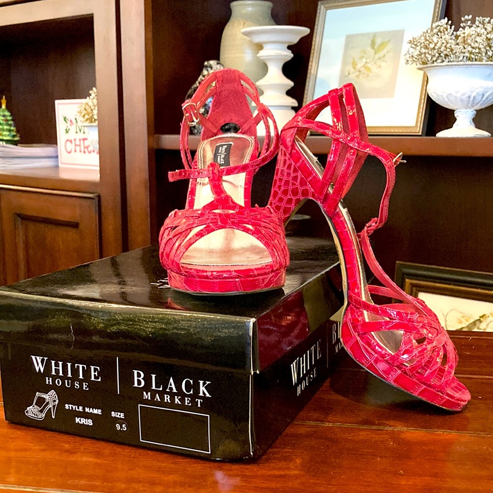 Cherry Red Heels White House Black Market Size 9.5